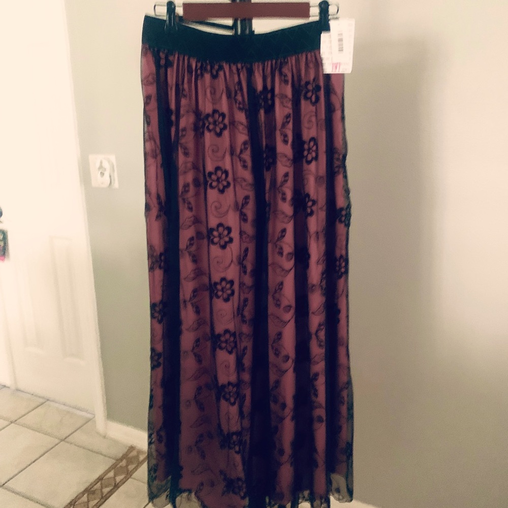 Lularoe Lucy skirt